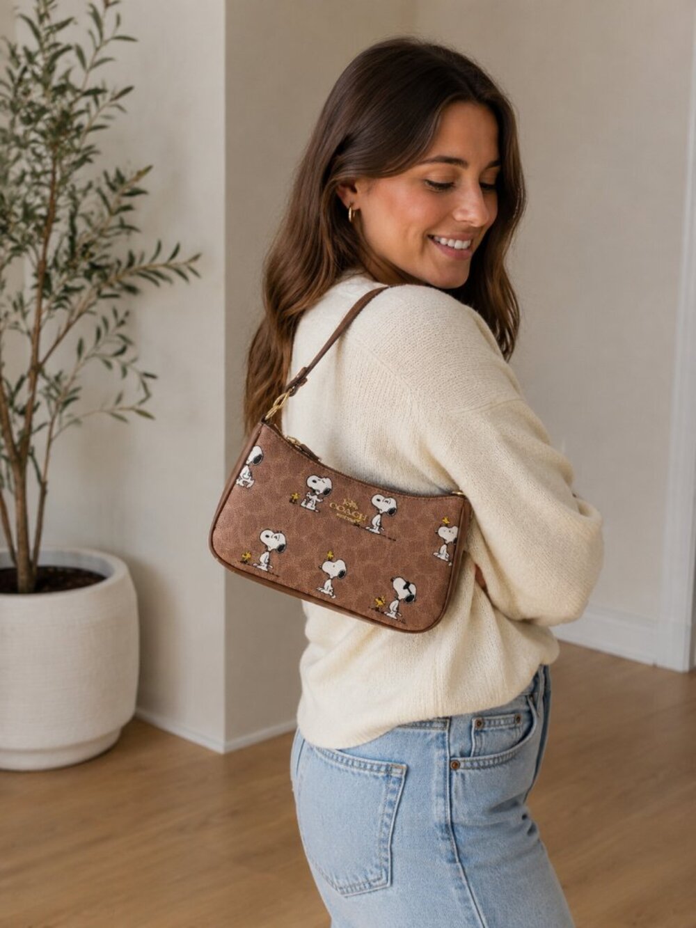 COACH x PEANUTS Teri Shoulder Bag CBJ88 Snoopy Tan Brown Signature Canvas NE NWT